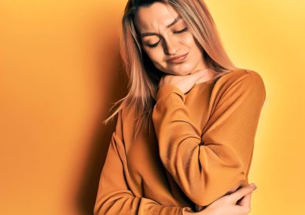 jelek amik arra utalnak, hogy önbizalomhiányos vagy